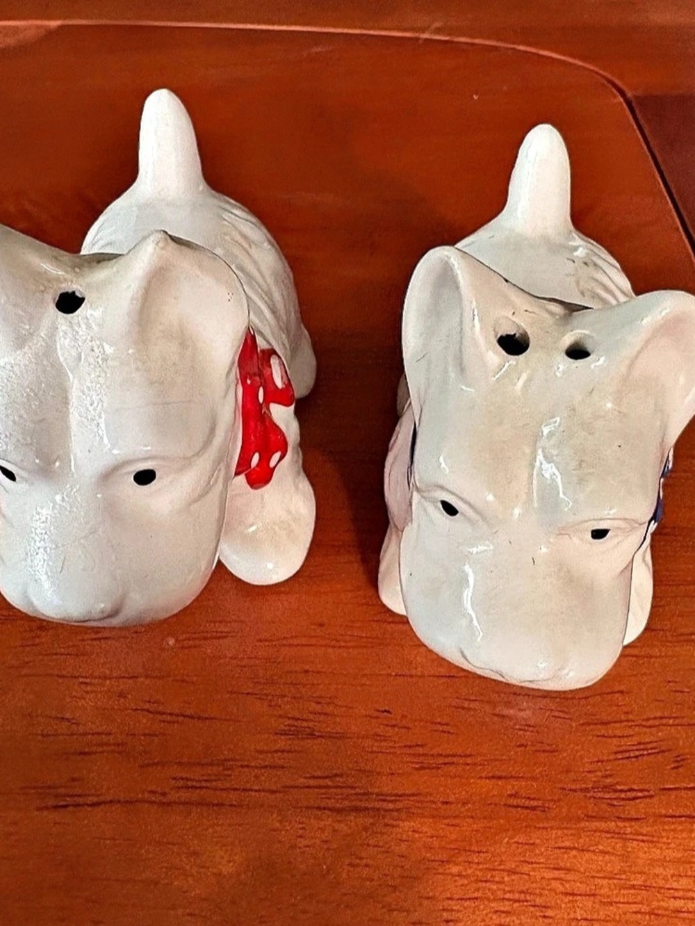 Pair of White Ceramic Scotty  Dogs salt and pepper